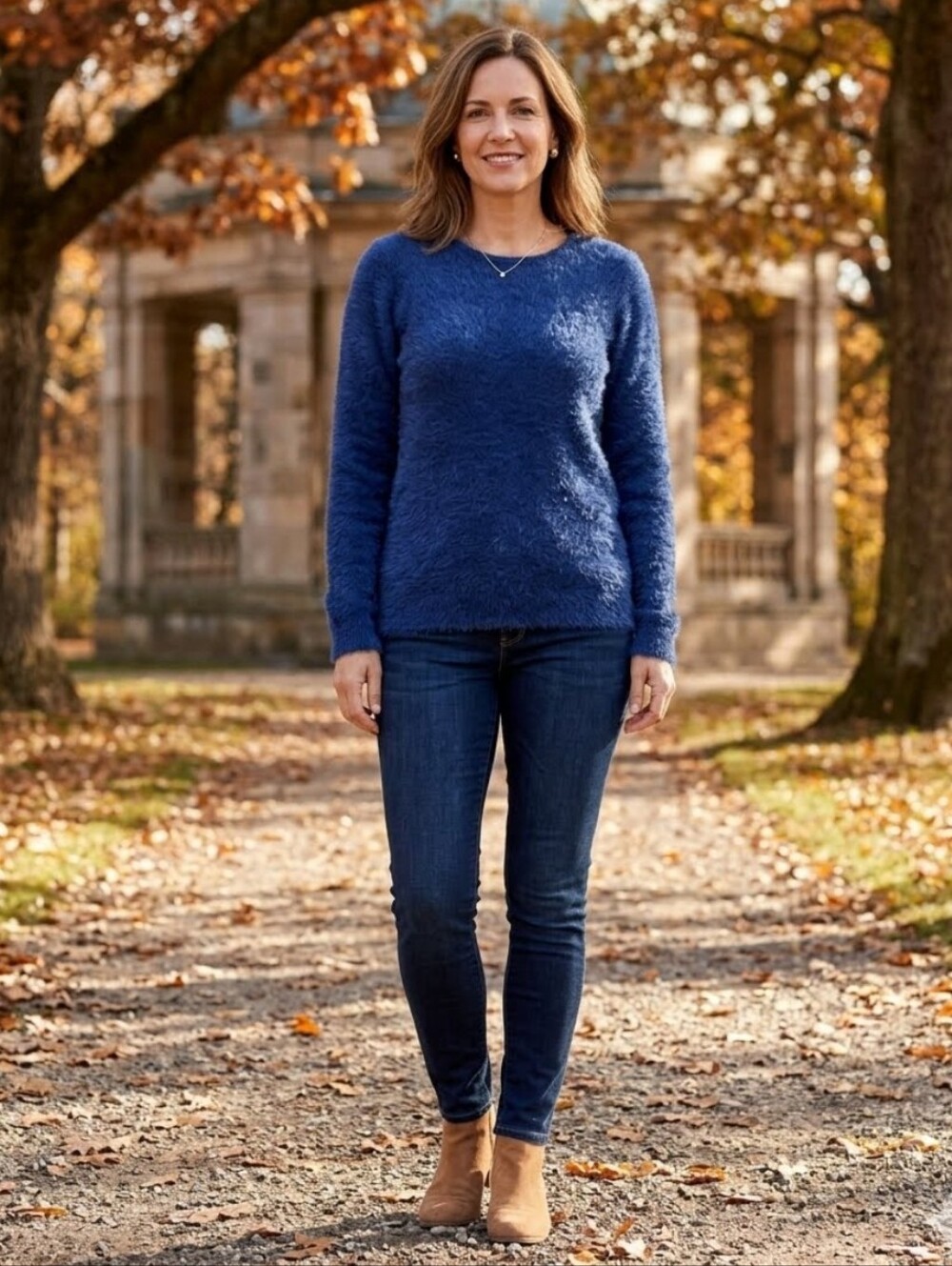 Evolution By Cyrus Women's Fuzzy Feather Blue Long Sleeve Sweater Medium